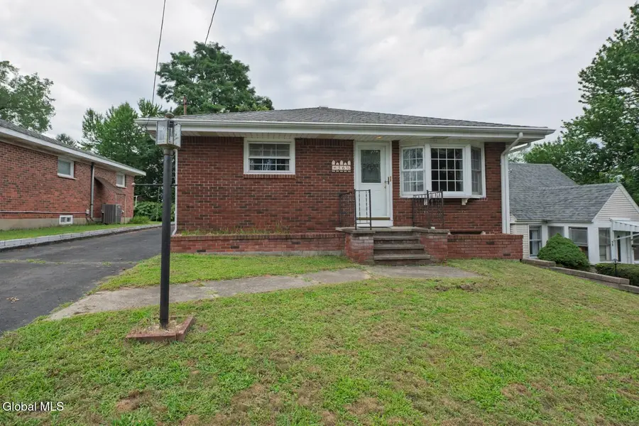 56.5 Braintree Street, Colonie, NY 12205 - #2