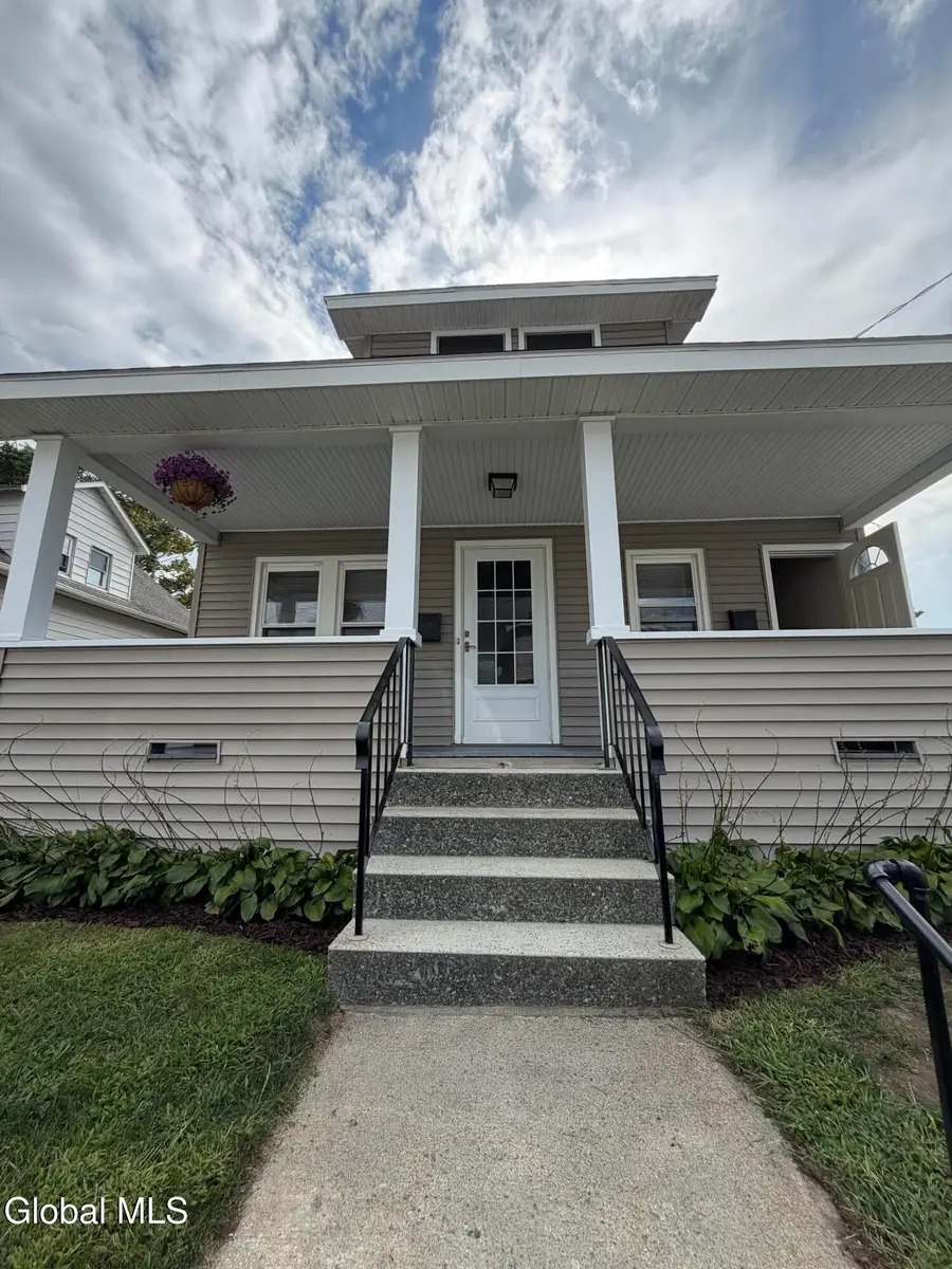4 Orford Street, Colonie, NY 12205 - #2