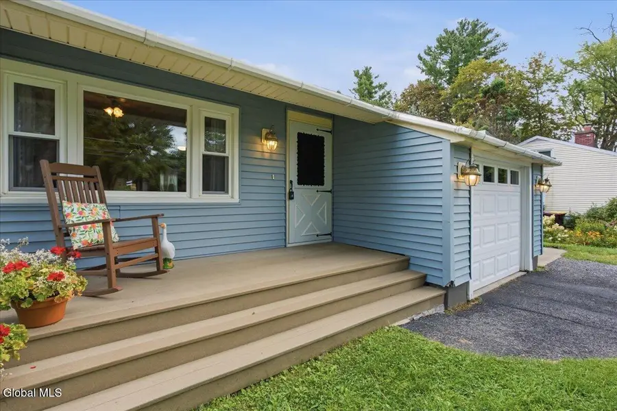 19 Buell Avenue, Ballston Lake, NY 12019 - #2