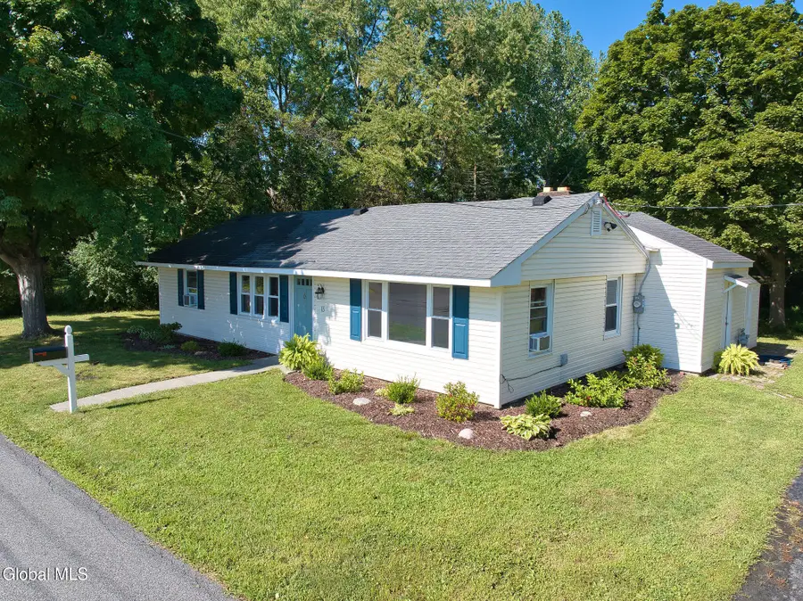 15 Renas Drive, Colonie, NY 12047 - #2