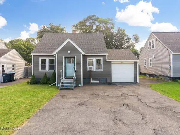 1313 Palma Avenue, Rotterdam, NY 12306