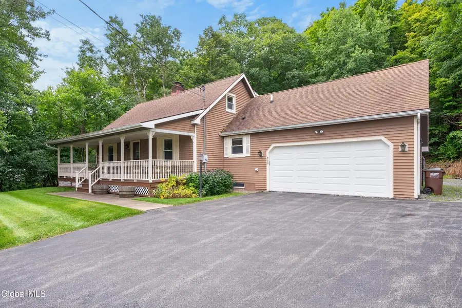 935 Altamont-voorheesville Road, Altamont, NY 12009 - #2