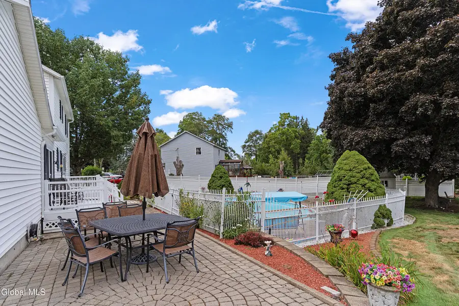2 Dolphin Drive, Colonie, NY 12110 - #3