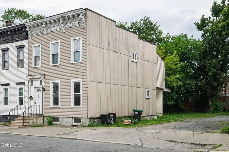 19 N Lake Avenue, Albany, NY 12203 - #3