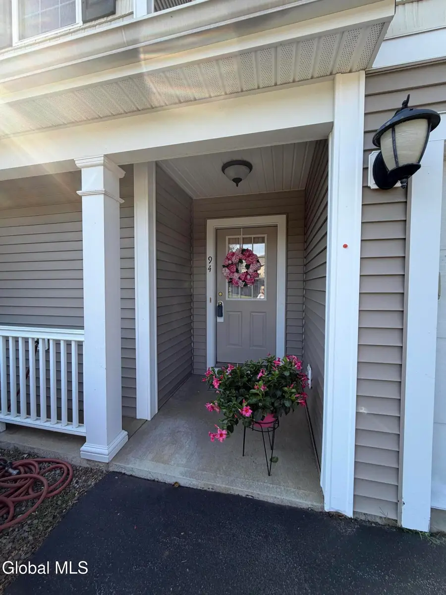 94 Annabelle Place, Rotterdam, NY 12306 - #3