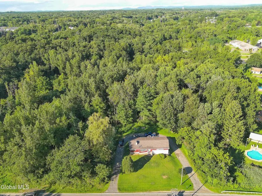 7 Woodin Road, Halfmoon, NY 12065 - #3