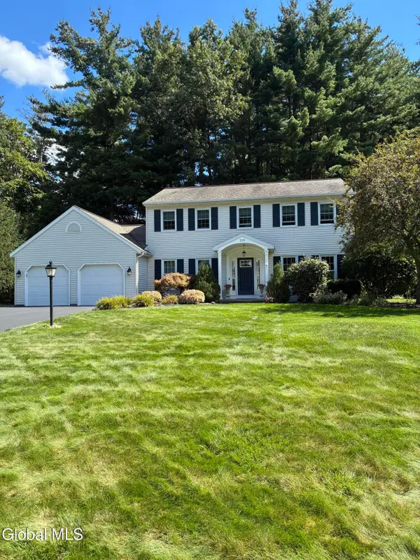 210 Sundew Drive, Guilderland, NY 12303