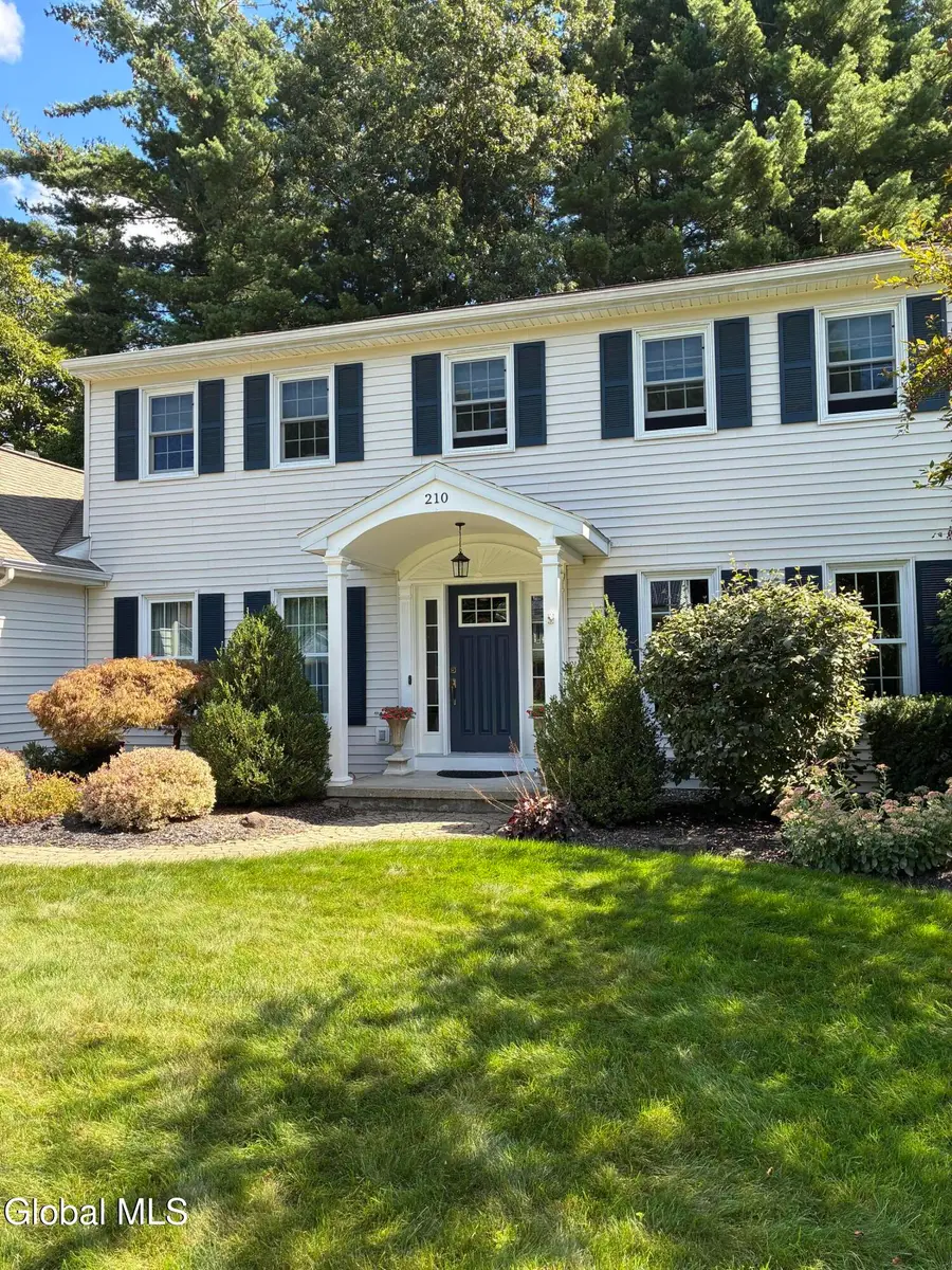 210 Sundew Drive, Guilderland, NY 12303 - #2