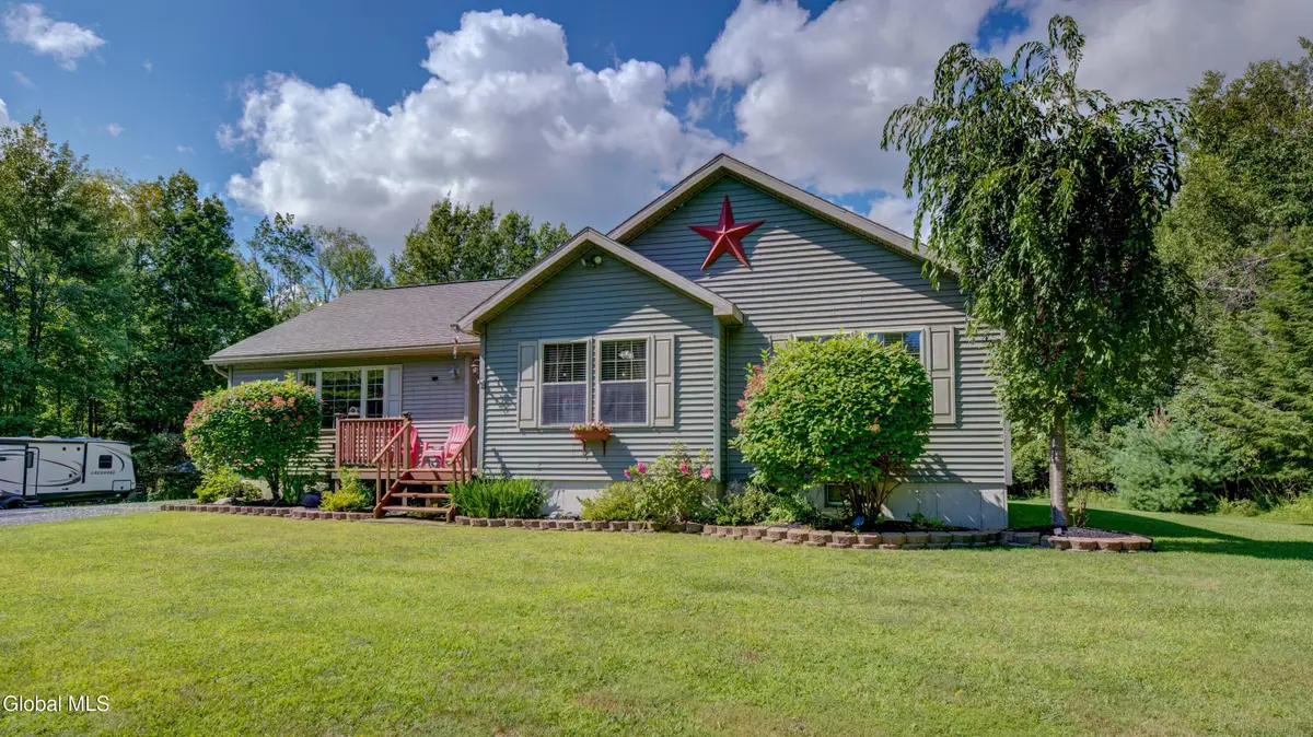 639 County Highway 110, Broadalbin, NY 12025 - #1