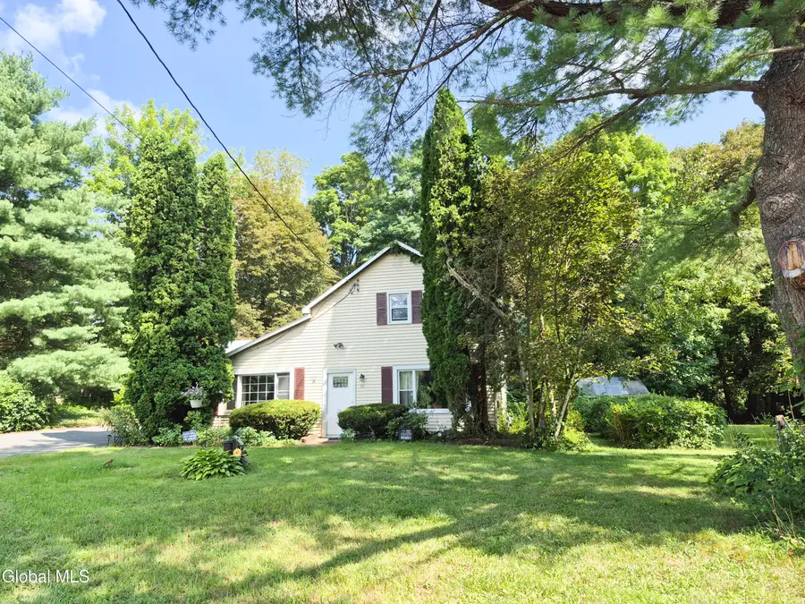 13 Dugan Hill Road, Mechanicville, NY 12118 - #2