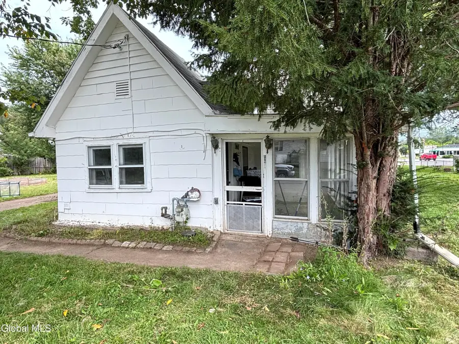 129 Main Avenue, North Greenbush, NY 12198 - #3