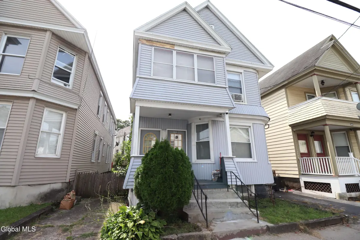 242 Park Place, Schenectady, NY 12305 - #1