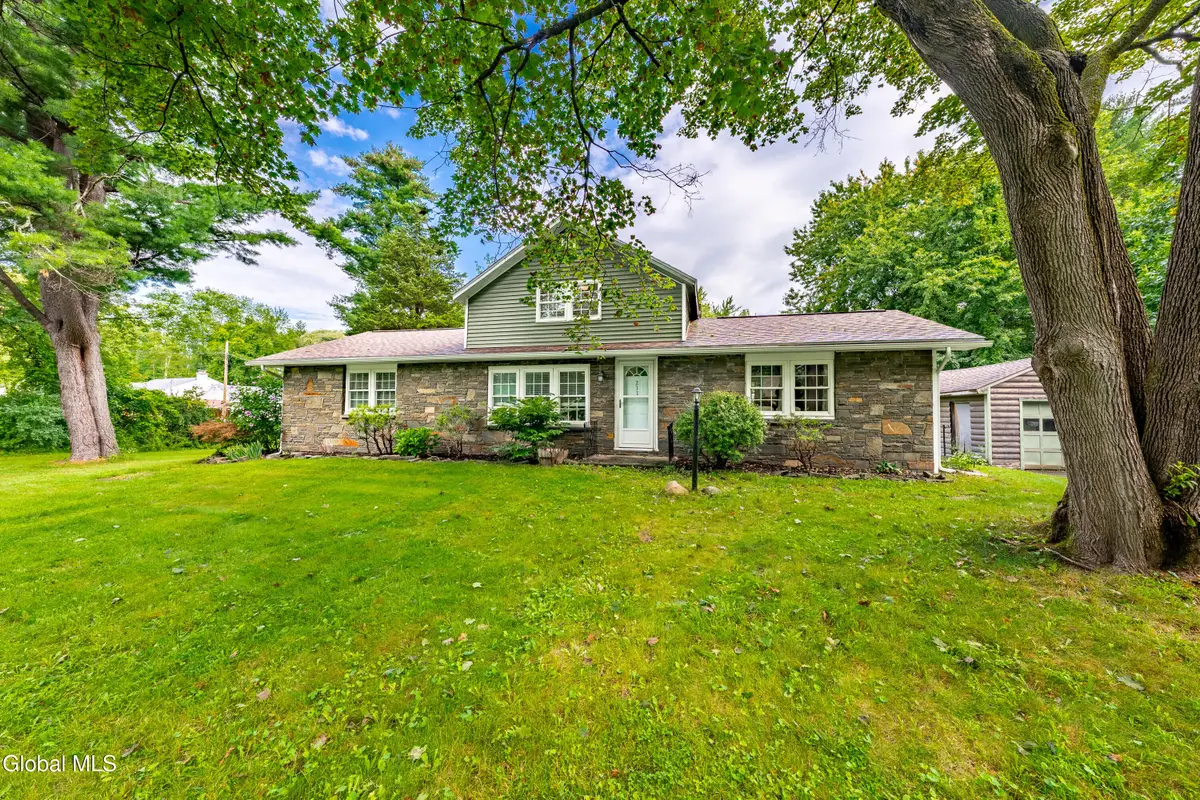 233 Elm Avenue E, Bethlehem, NY 12158 - #1