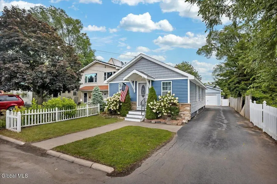 2872 Guilderland Avenue, Rotterdam, NY 12306 - #2
