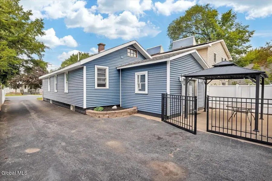 2872 Guilderland Avenue, Rotterdam, NY 12306 - #3