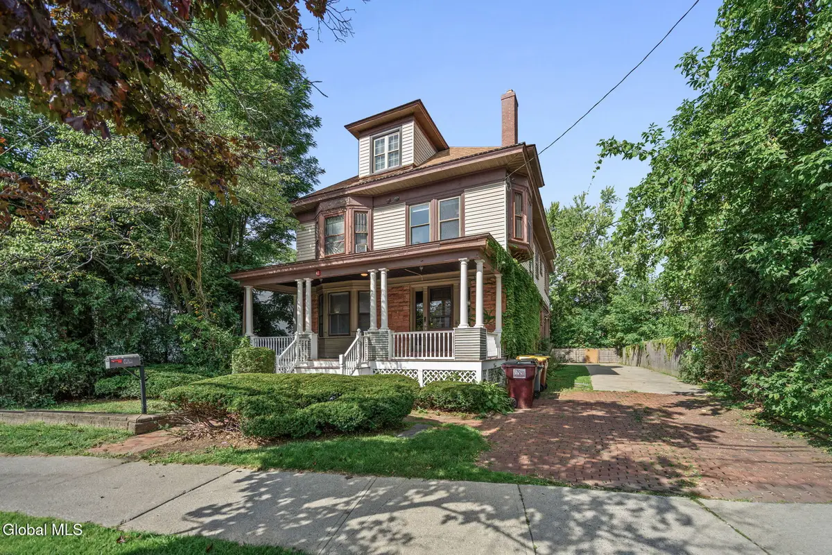 531 Western Avenue, Albany, NY 12203 - #1