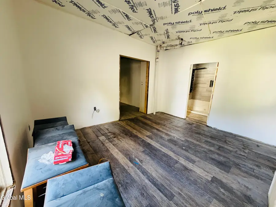 92 Forbes Street, Amsterdam, NY 12010 - #3