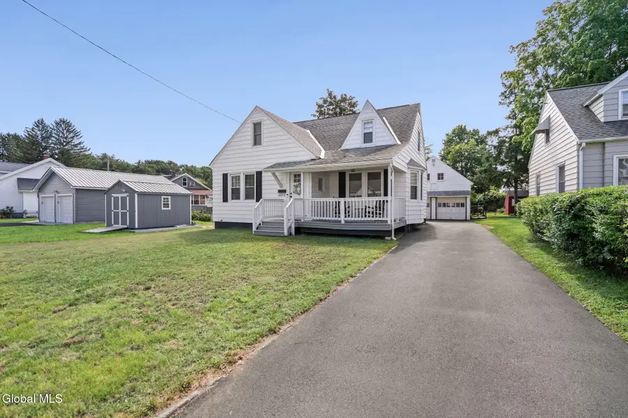 2012 Robinwood Avenue, Rotterdam, NY 12306 - #2