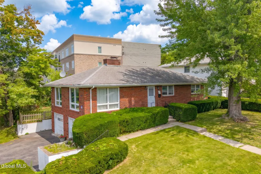 1 Crown Terrace, Albany, NY 12209 - #2