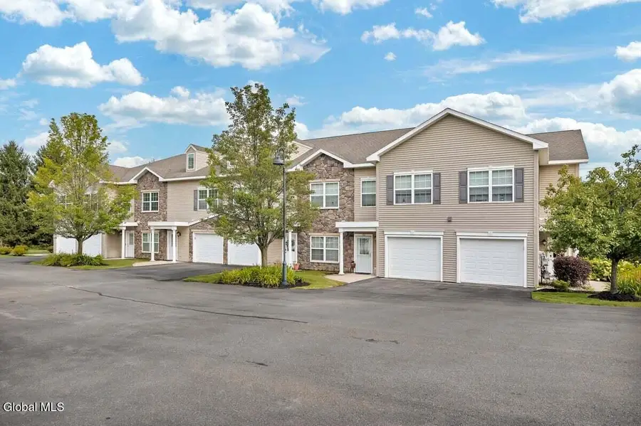 103 Worthington Terrace, North Greenbush, NY 12198 - #3