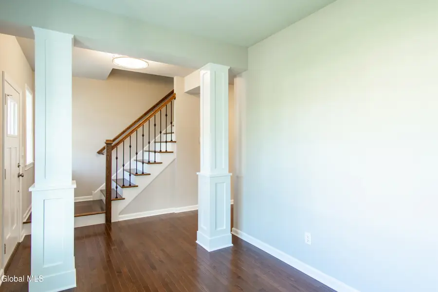 5 Mapleton Court, Clifton Park, NY 12065 - #3