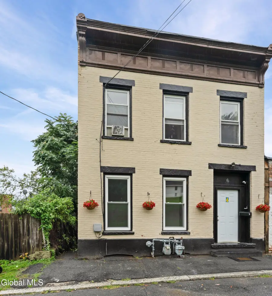 6 St Marys Avenue, Troy, NY 12180 - #2