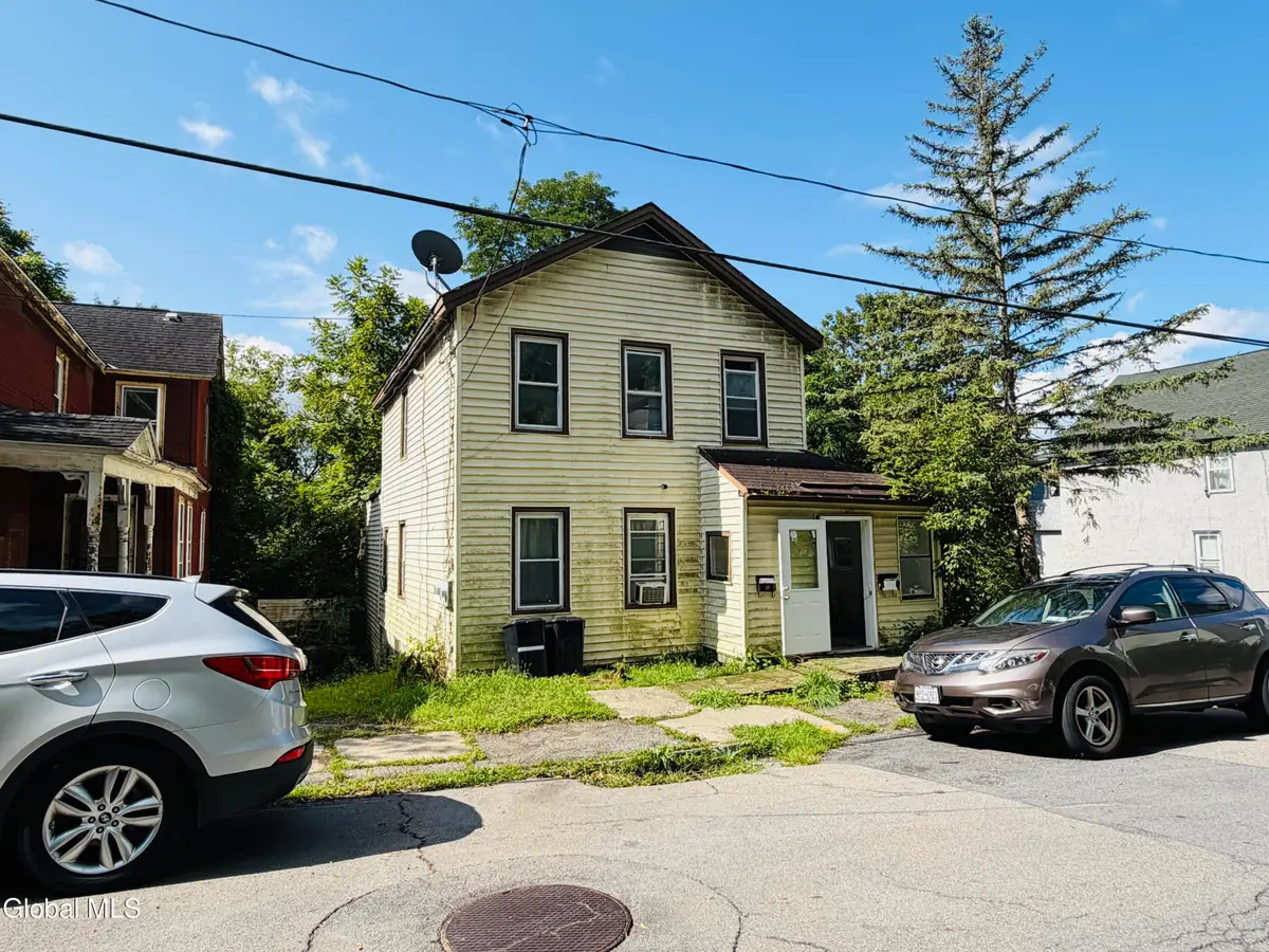 97 Grove Street, Amsterdam, NY 12010 - #1