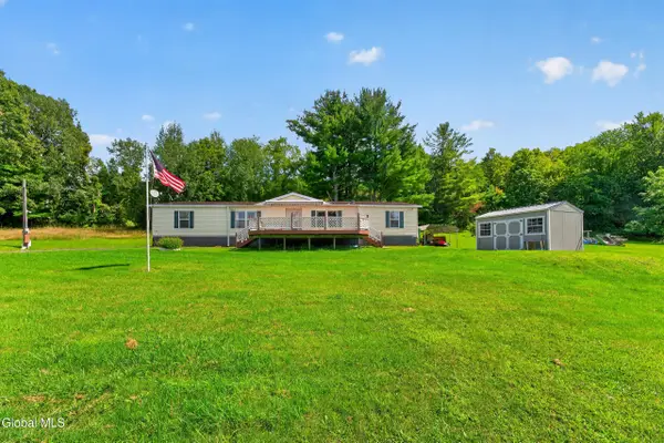 94 Cushman Road, Pittstown, NY 12121
