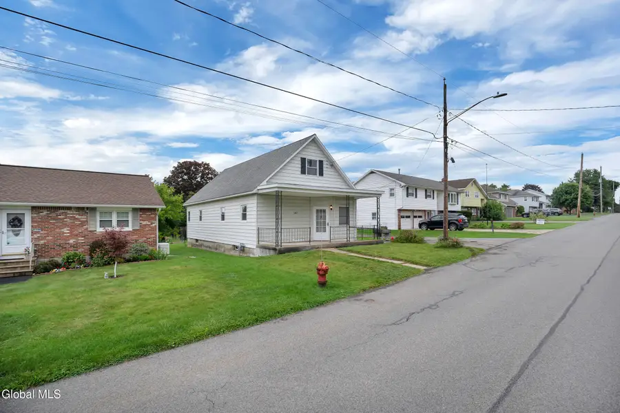 1207 Cullen Avenue, Schenectady, NY 12309 - #2