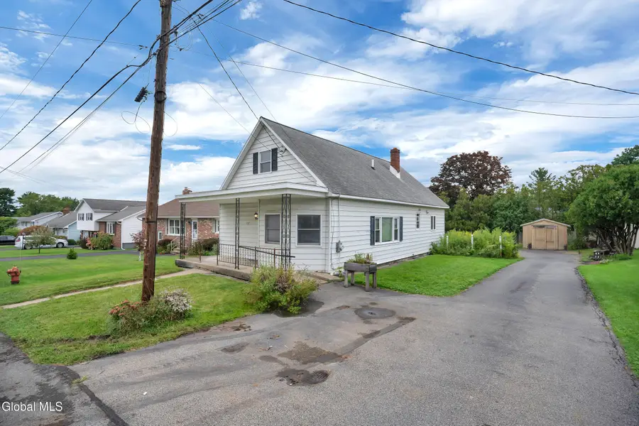 1207 Cullen Avenue, Schenectady, NY 12309 - #3