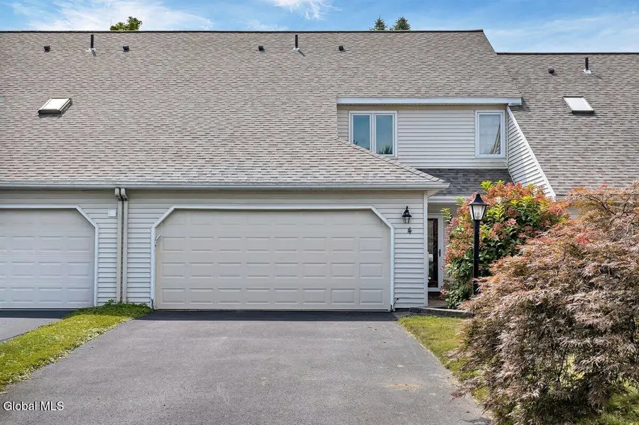 4 Rusfield Drive, Bethlehem, NY 12077 - #2