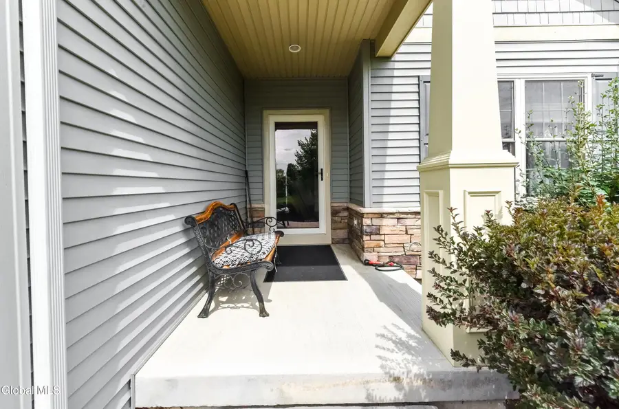 18 Meldon Circle, Queensbury, NY 12804 - #2