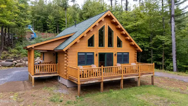 2110 State Route 8, Lake Pleasant, NY 12108