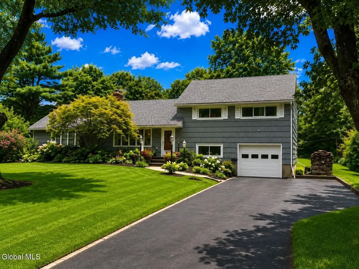 10 Eastland Avenue, Gloversville, NY 12078 - #1