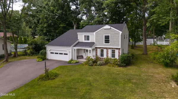 759 Downing Street, Niskayuna, NY 12309