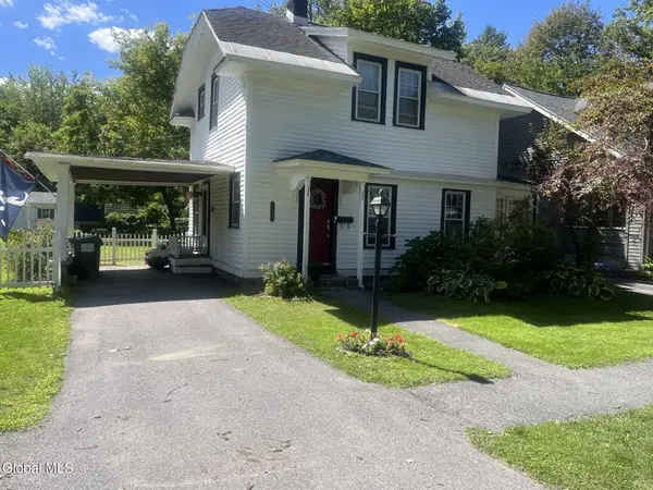 2176 Story Avenue, Niskayuna, NY 12309