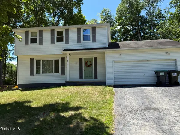 11 Wampum Drive, Saratoga Springs, NY 12866