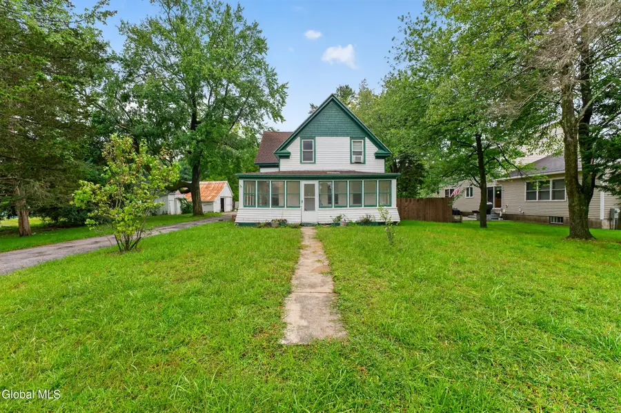 2177 Helderberg Avenue, Rotterdam, NY 12306 - #3