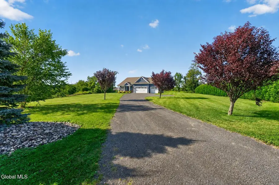 72 Somerset Drive, Mechanicville, NY 12118 - #2
