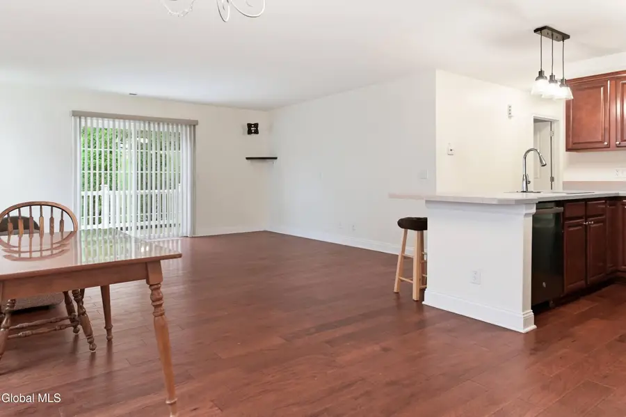 301 Royale Court, North Greenbush, NY 12180 - #3