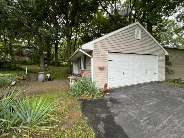 66 Pollock Road, Colonie, NY 12110 - #3