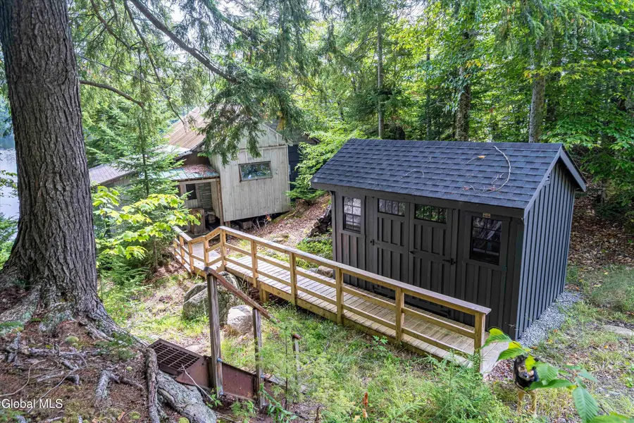 18 High Ledge Lane, Newcomb, NY 12852 - #2