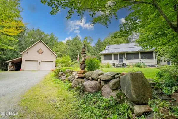 379 N Shore Road, Gloversville, NY 12078