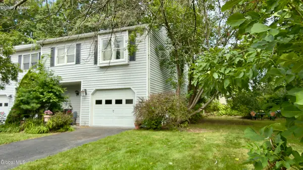 1 Clubhouse Drive, Saratoga Springs, NY 12866