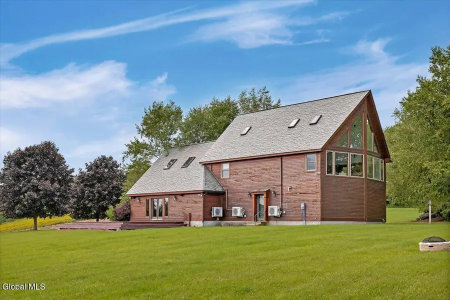 111 Everetts Heights Way, Granville, NY 12832 - #2