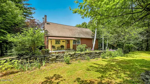 1083 S America Road, Worcester, NY 12197