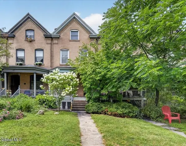 69 S Lake Avenue, Albany, NY 12203