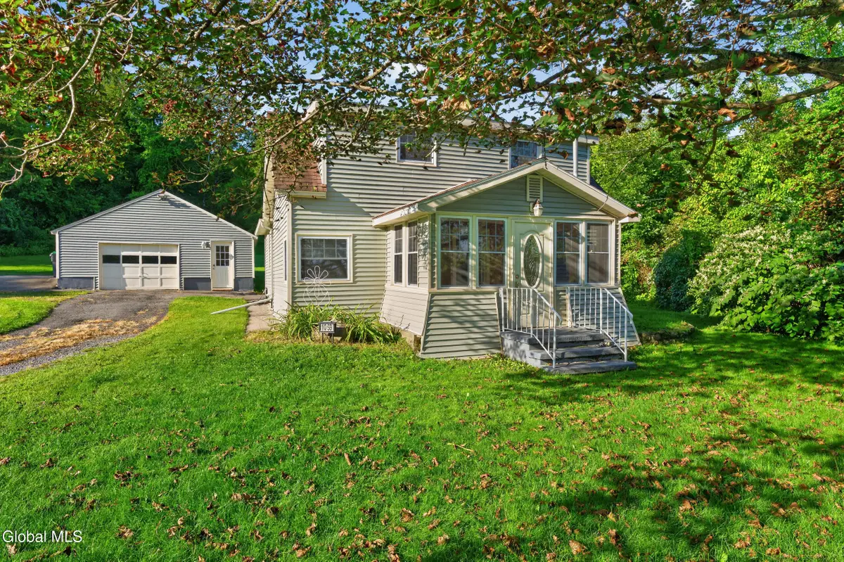 1059 Sacandaga Road, Schenectady, NY 12302 - #1