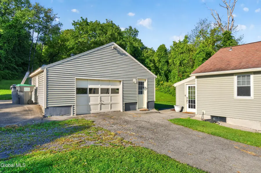 1059 Sacandaga Road, Schenectady, NY 12302 - #2