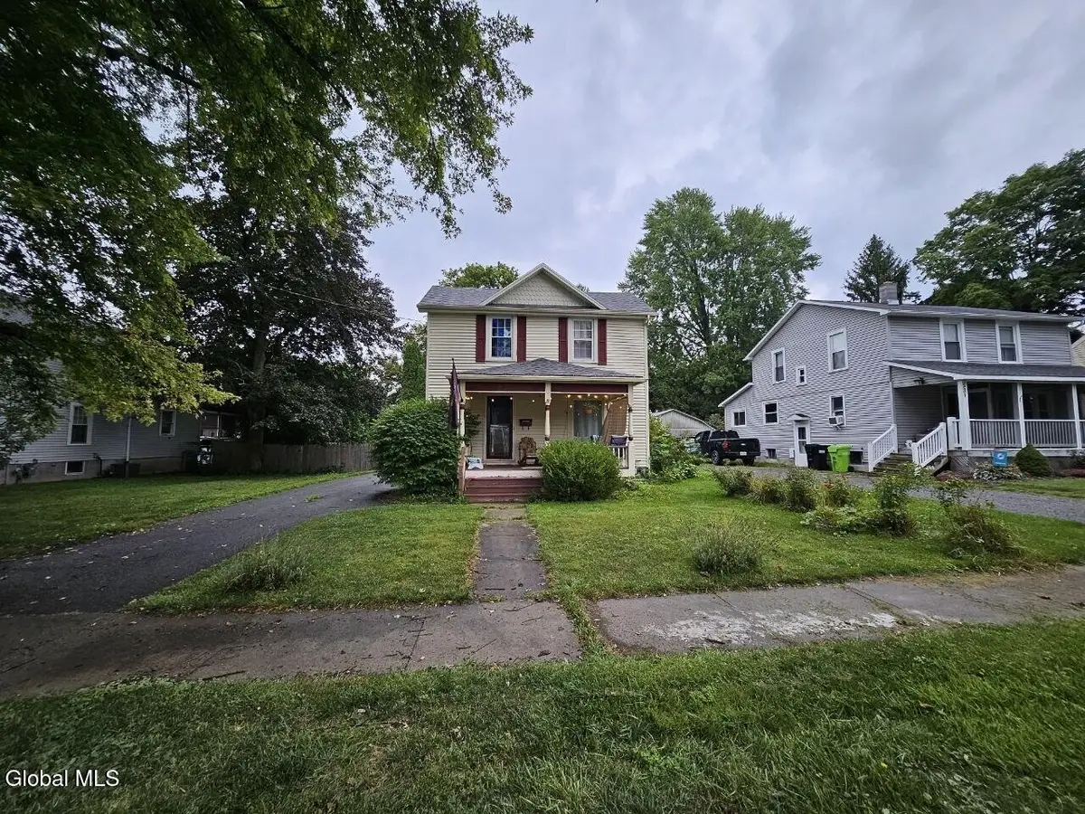 529 Tilden Street, Oneida, NY 13421 - #1